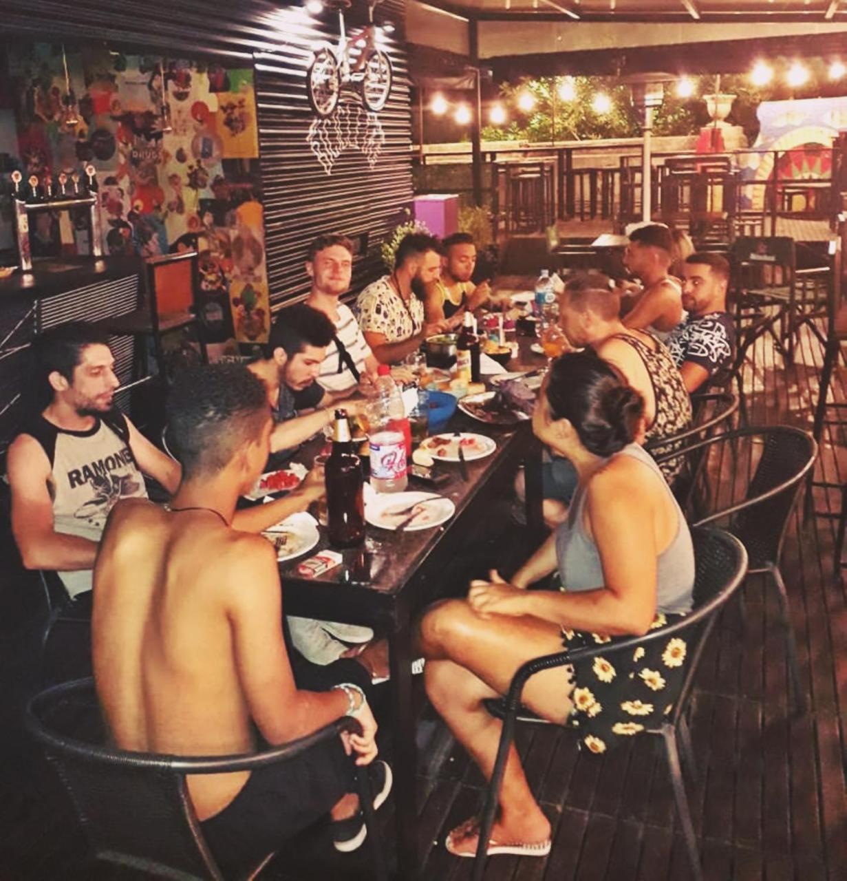 Rivera Hostel Córdoba Buitenkant foto